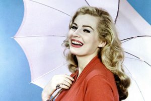 Anita Ekberg photoshoot