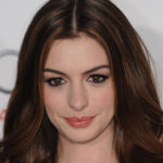 Anne Hathaway in trattative per “The Last Thing He Wanted”
