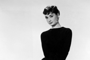 Audrey Hepburn elegante