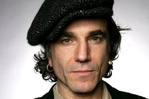 Daniel Day-Lewis con orecchino e cappello