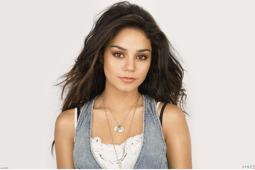 Vanessa Hudgens 1