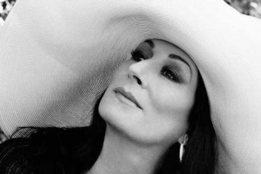 Anjelica Huston 1