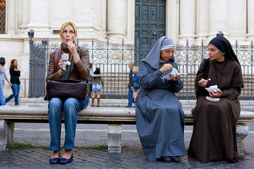 mangia prega ama scena