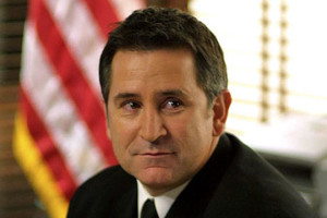 Anthony Lapaglia bio