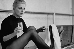 virna lisi sigaretta