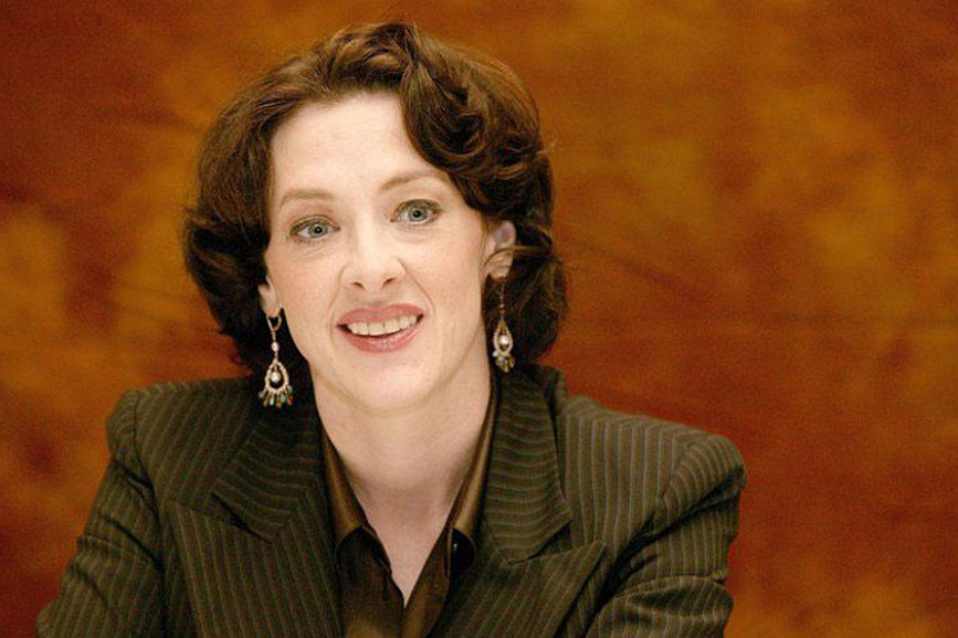 Joan Cusack interprete