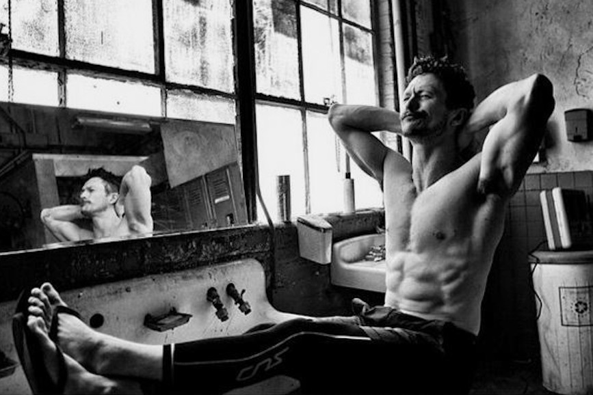 Jonathan Tucker muscoli