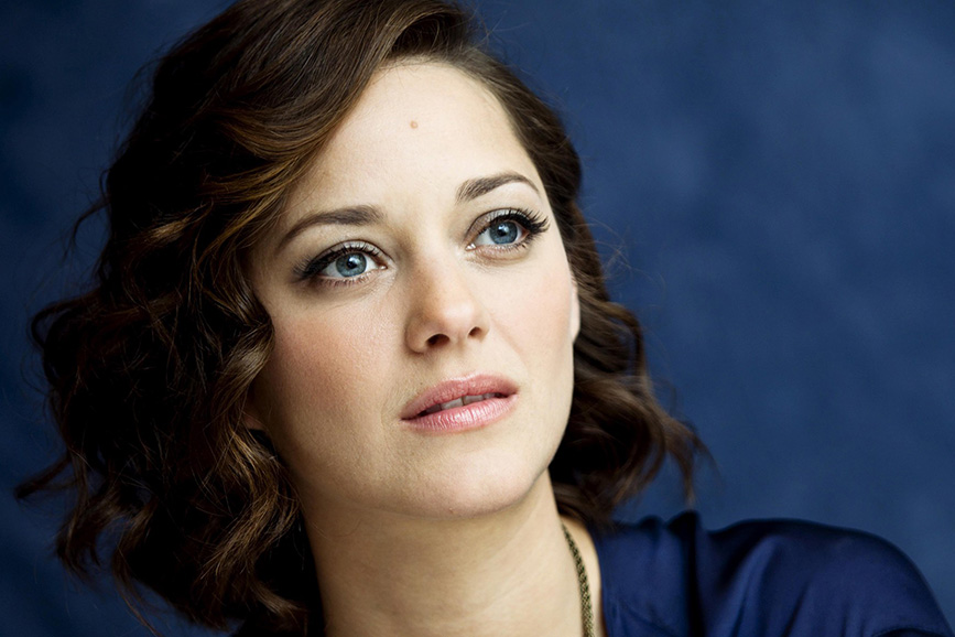 Marion Cotillard portrait