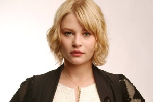 Emilie de Ravin Biografia