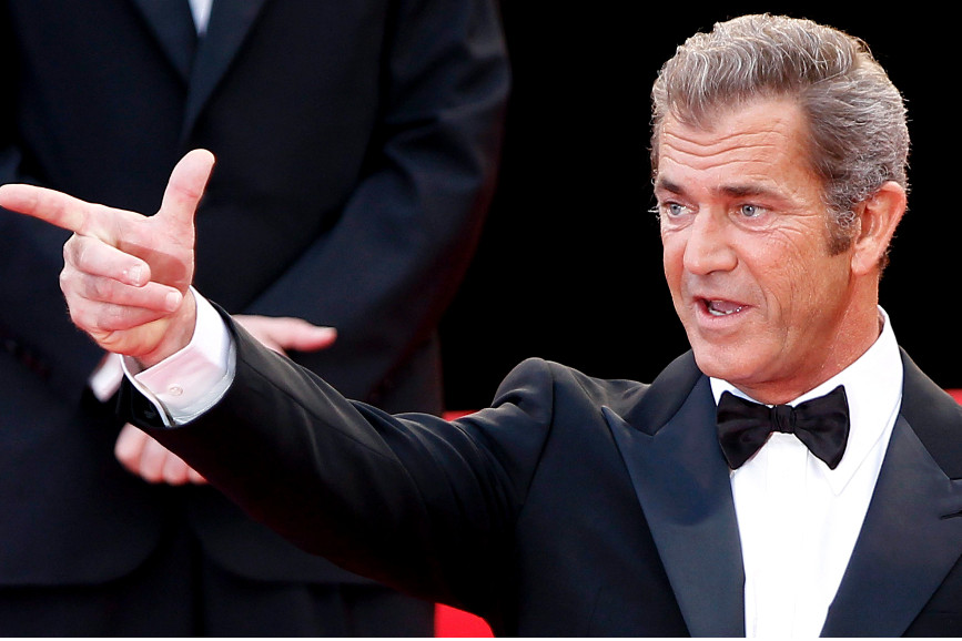 Mel Gibson mano