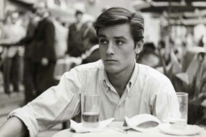 Alain Delon camicia bianca