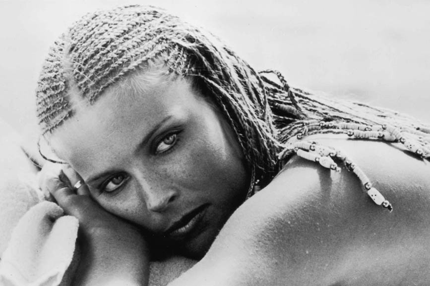 Bo Derek b/n