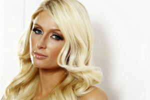 Paris Hilton Bio