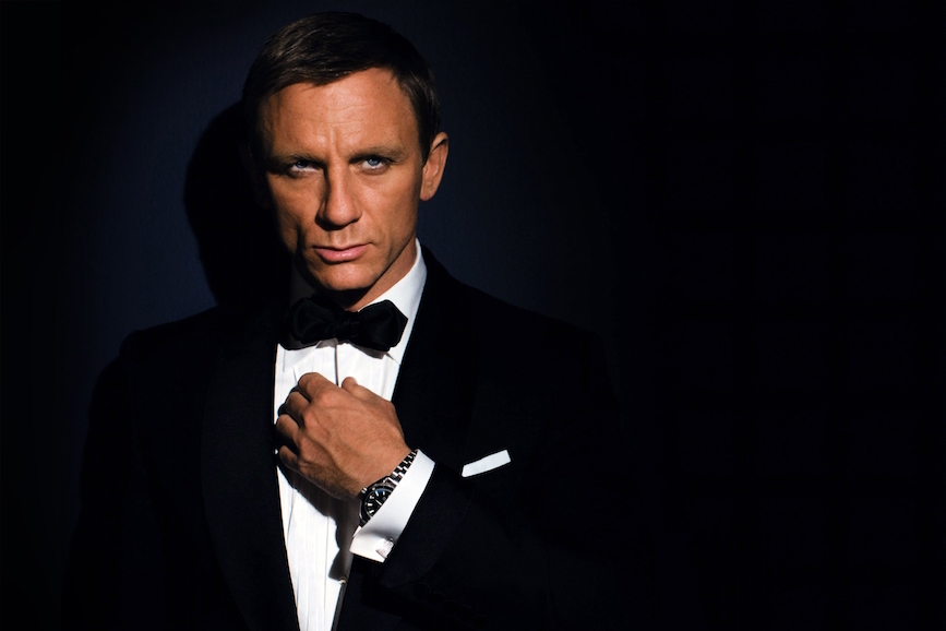 007 Daniel Craig copertina