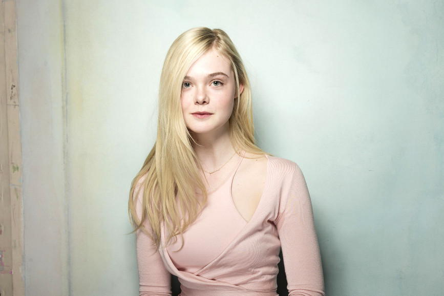 Elle Fanning in lizza per Batgirl