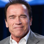 Arnold Schwarzenegger insieme a Michael Fassbender in “Kung Fury”