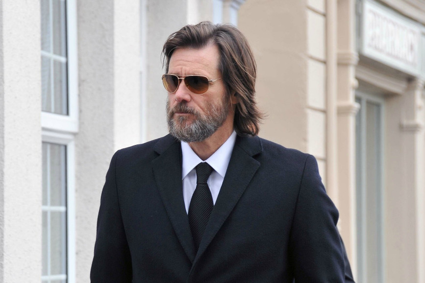 Jim Carrey si difende dalle accuse per la morte dell’ex fidanzata Cathriona White