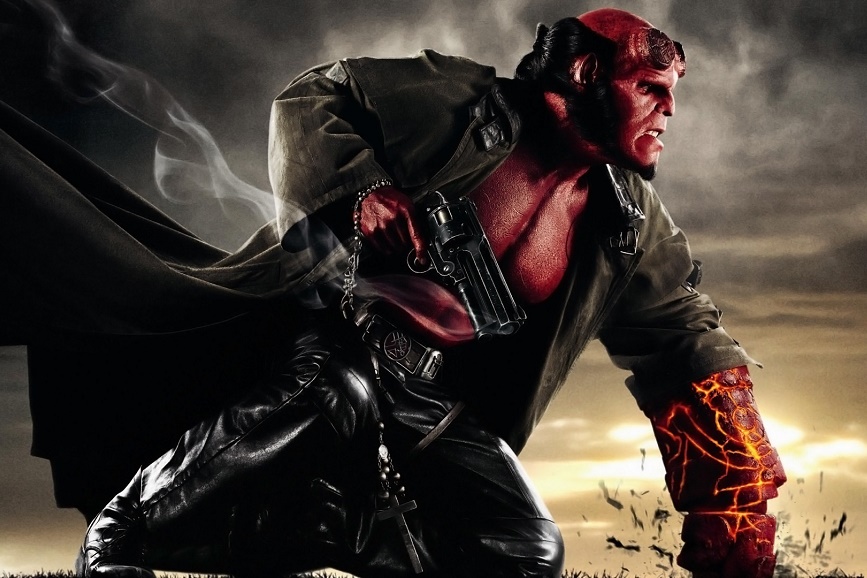 Hellboy rosso Hellboy scena film
