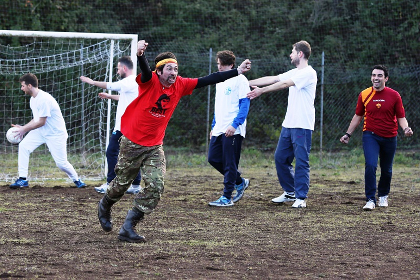 Ovunque tu sarai scena partita di calcio