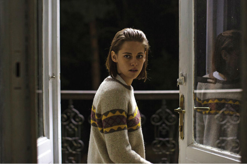 Personal Shopper, uno dei film nei cinema dal 13 aprile