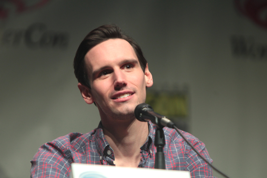 Cory Michael Smith Copertina