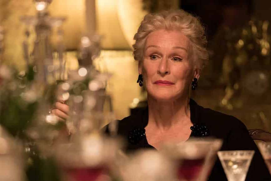 Mistero a Croocked House Glenn Close