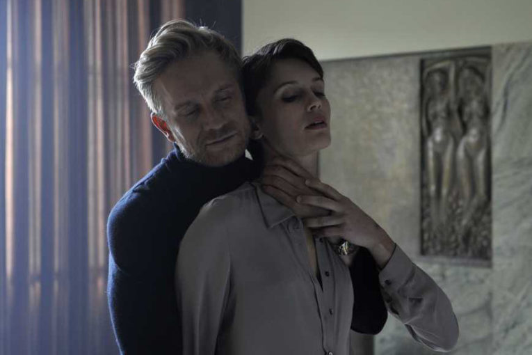 Doppio amore 2017 Recensione Film, Trama, Trailer Ecodelcinema