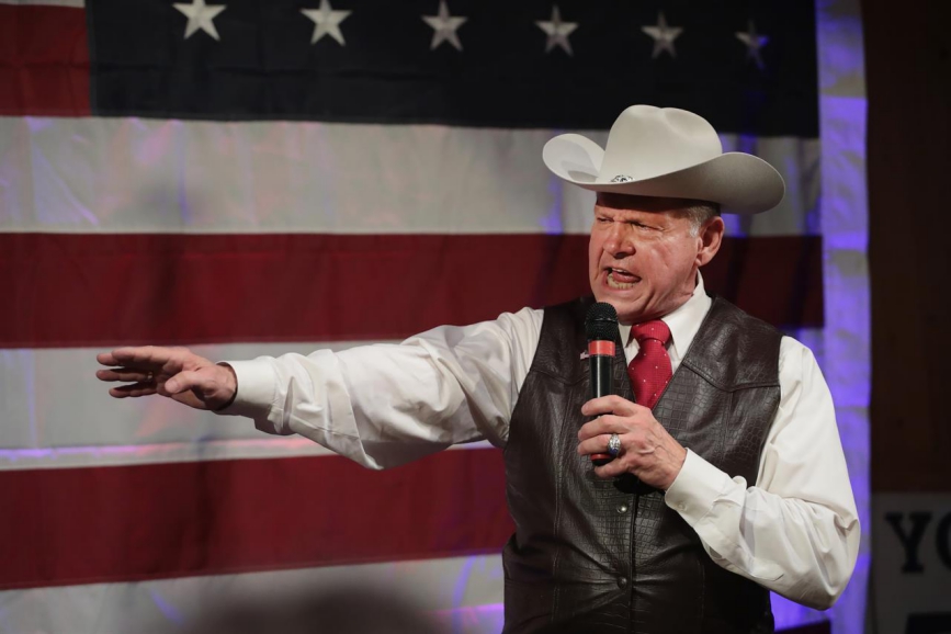 Roy Moore minaccia Sacha Baron Cohen con un’azione legale