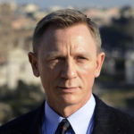 Daniel Craig sarà diretto da Rian Johnson in “Knives Out”