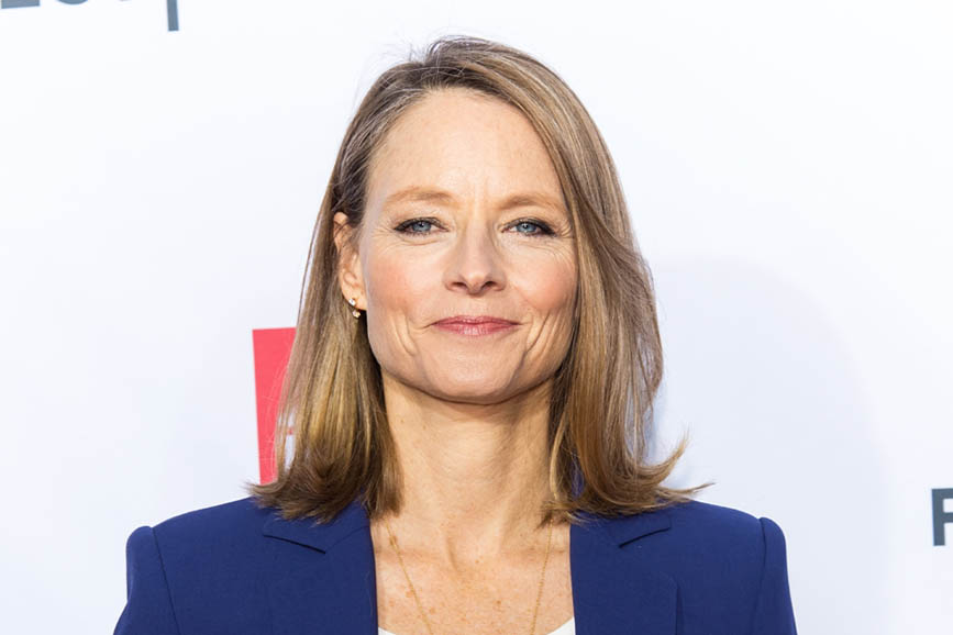 Jodie Foster alla regia del remake de “La donna elettrica”