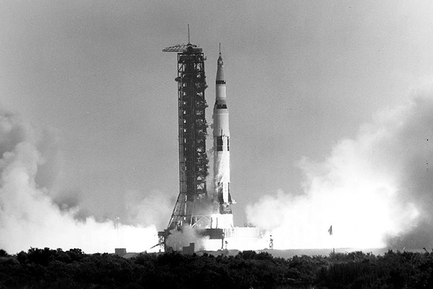 Apollo 11 Copertina