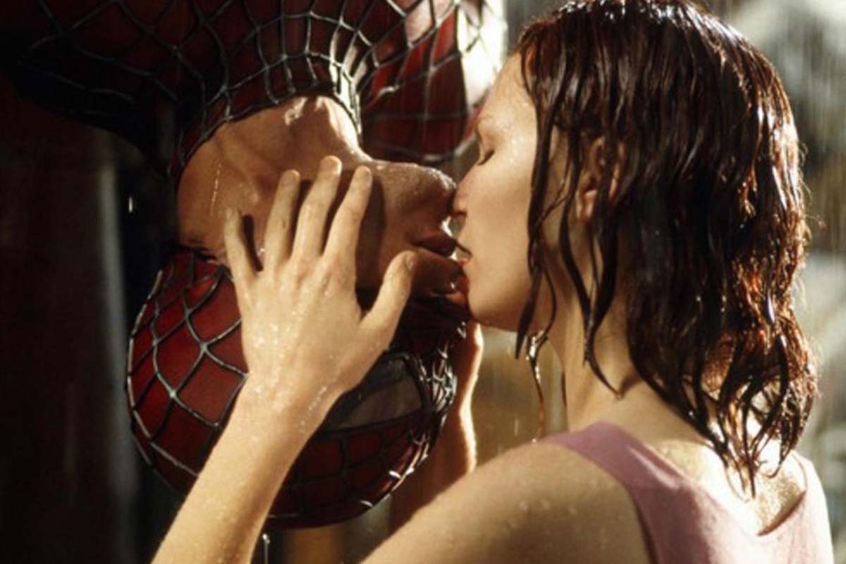 Spider-Man e il bacio a testa in giù di Tobey Maguire