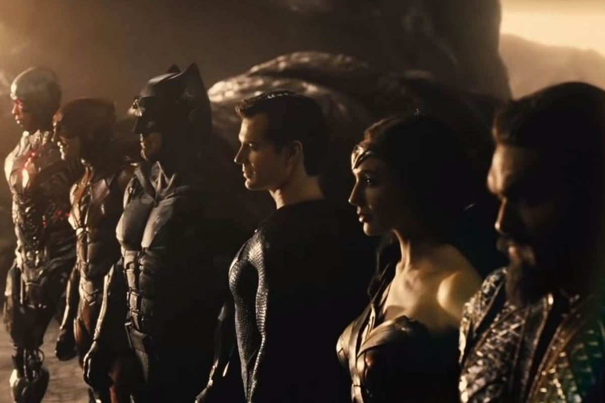 “Justice League” di Zack Snyder: rivelate due immagini di Darkseid e Steppenwolf