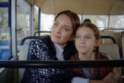 La bambina che non voleva cantare - Recensione del film di Costanza Quatriglio