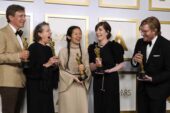 Oscar per Chloé Zhao, Yuh-Jung Youn, Daniel Kaluuya e 