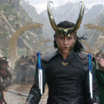Loki:  la regista Kate Herron e Tom Hiddleston promettono una nuova straordinaria serie Marvel