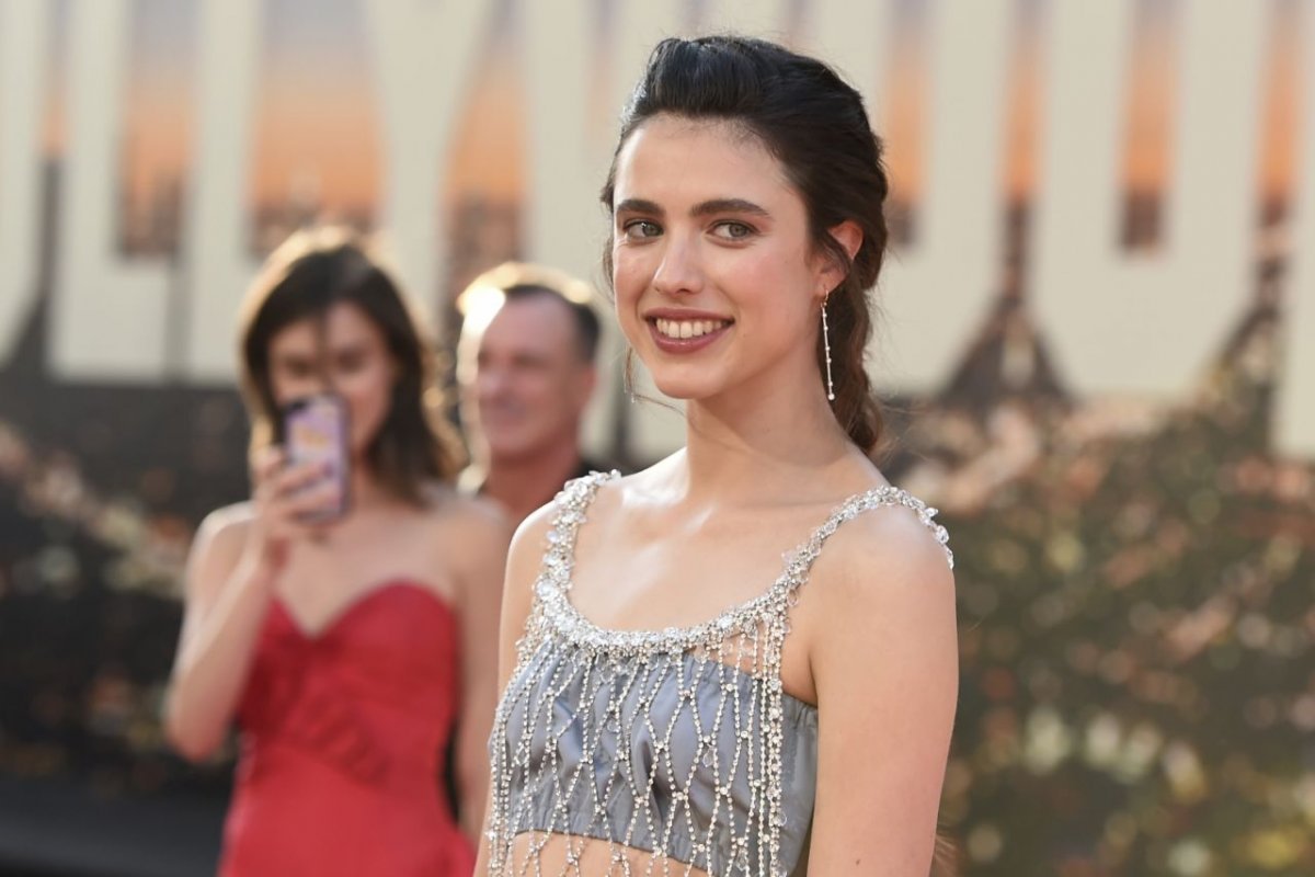 Margaret Qualley coperina