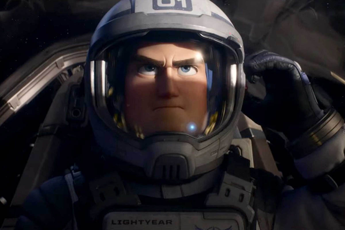Lightyear Copertina
