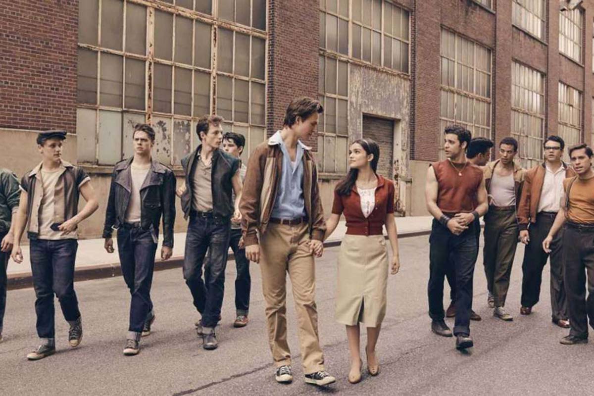 “West Side Story”: Spielberg incanta pubblico e critica