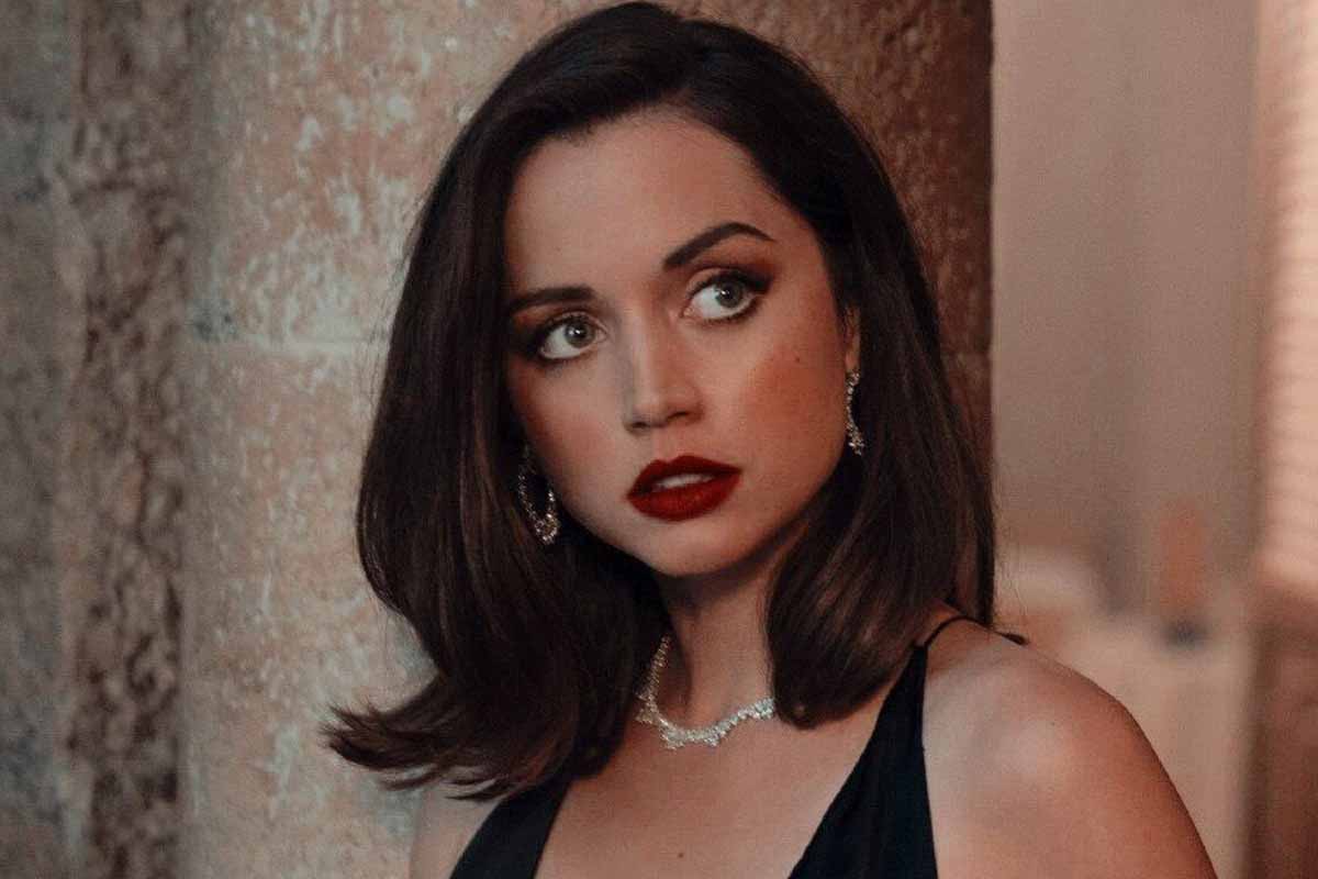 Ana De Armas Copertina