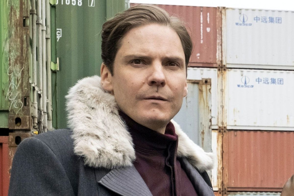 Daniel Brühl e Macaulay Culkin alle prese con la pandemia