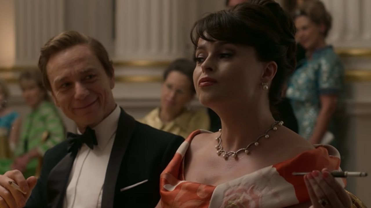 Le aspettative decisamente interessanti di Helena Bonham Carter sul destino di “The Crown”, la serie sull’amata Regina Elisabetta II