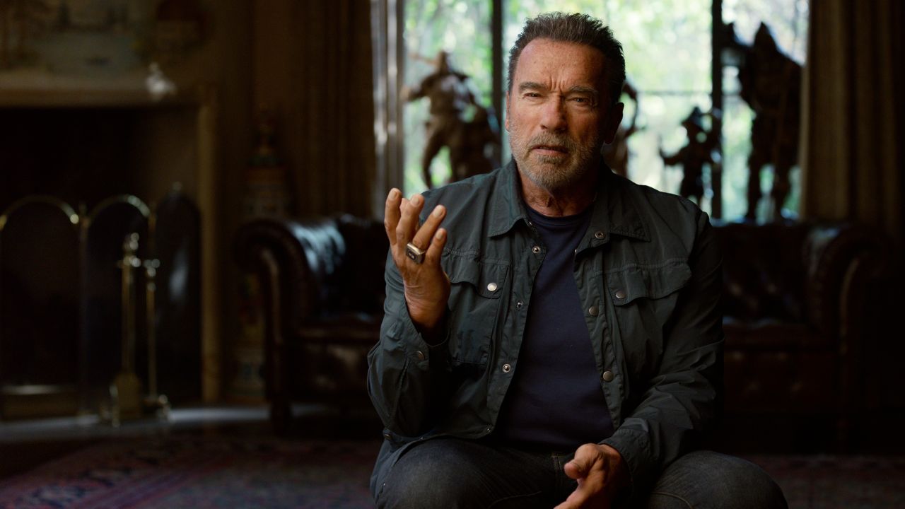 Arnold: recensione della docuserie Netflix sul mito di Schwarzenegger