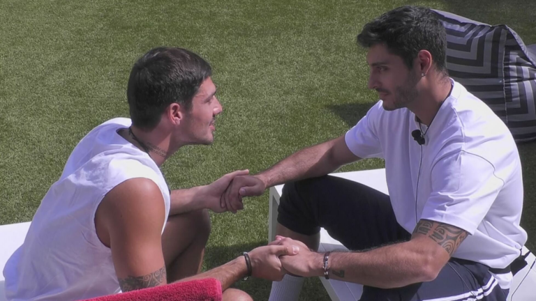 Javier Martinez e Lorenzo Spolverato protagonisti di scontri e tensioni nella casa del Grande Fratello