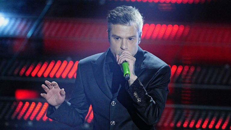 Fedez dopo Sanremo 2025: la battaglia contro la depressione, la rinascita e il significato di 'Battito'