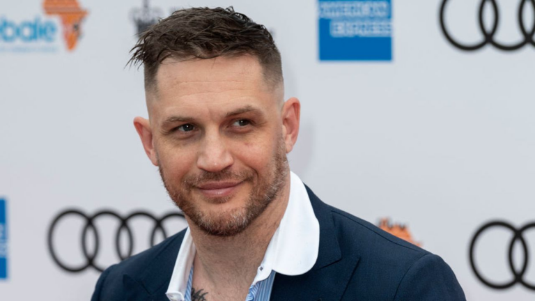 Tom Hardy in piena carica sul set di Havoc: il detective d'azione di Gareth Evans in arrivo su Netflix