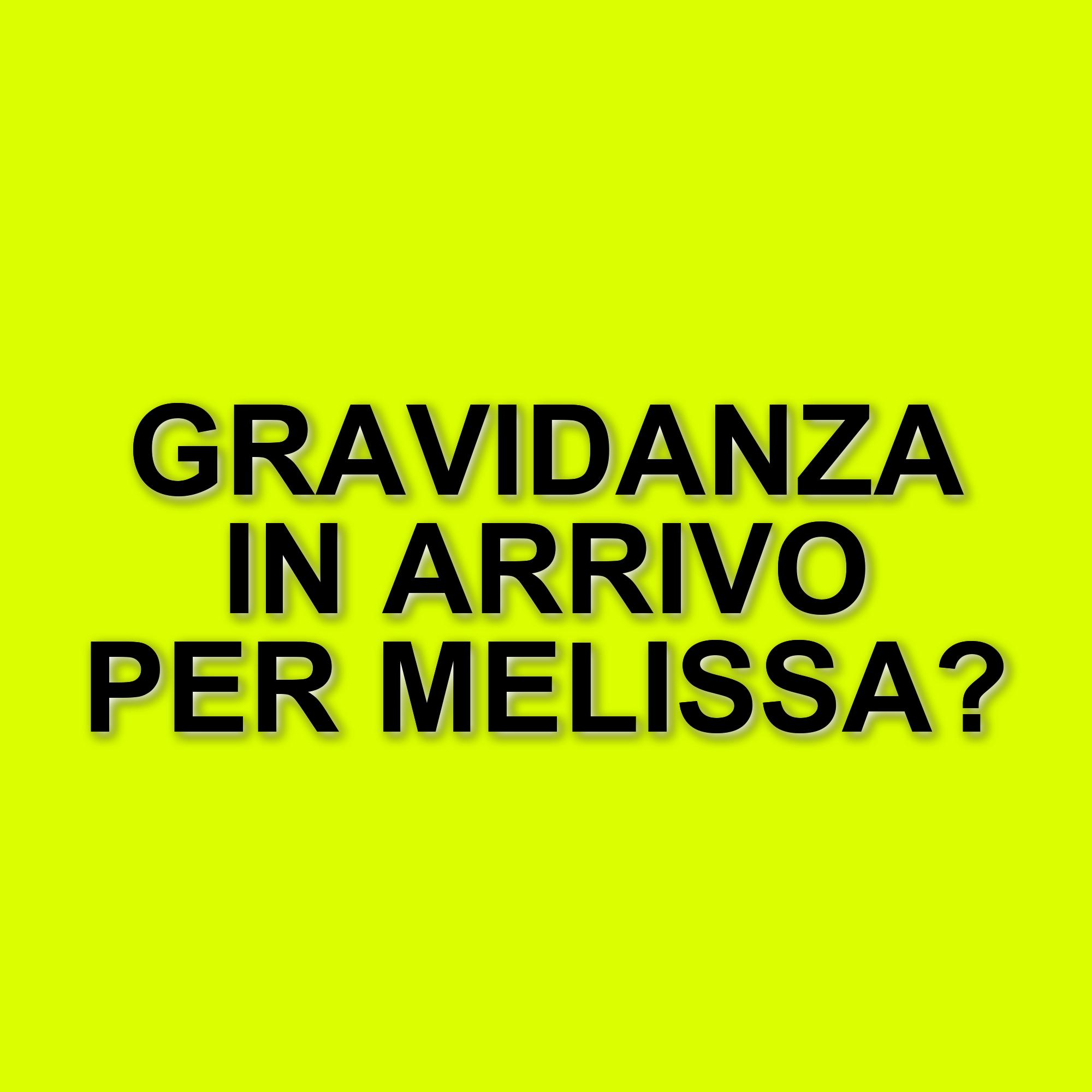 Melissa Satta e Carlo Beretta in Giappone: vacanza tra amici e voci di gravidanza